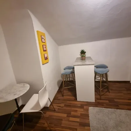 Homestay Salzburg Living Guggenthal